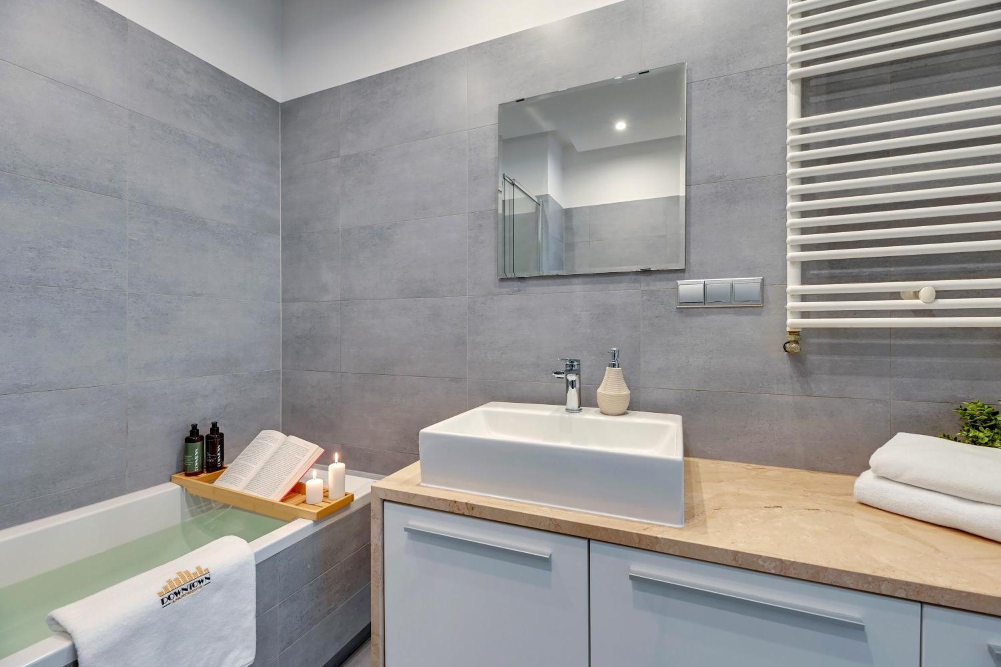 Nad Stawem By Downtown Apartments 格但斯克 外观 照片